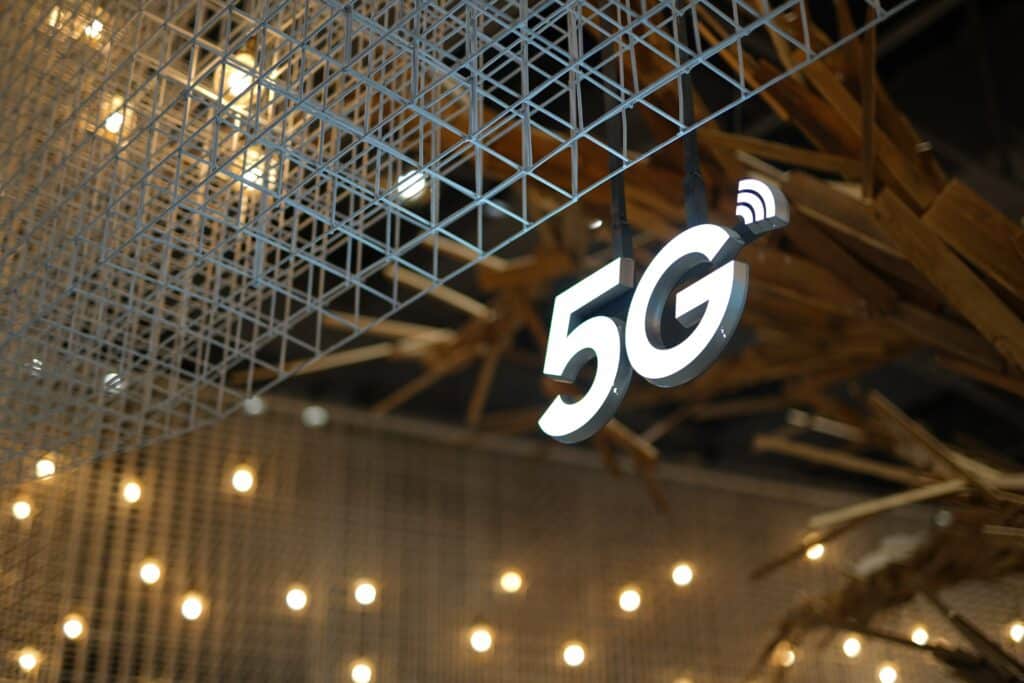 Internet Móvel 5G O Avanço na Internet Móvel 5G 2