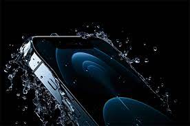 iPhone com água iphone à prova de água