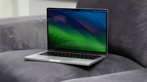 Descubra o Novo MacBook 14" 4 Macbook Pro 14''