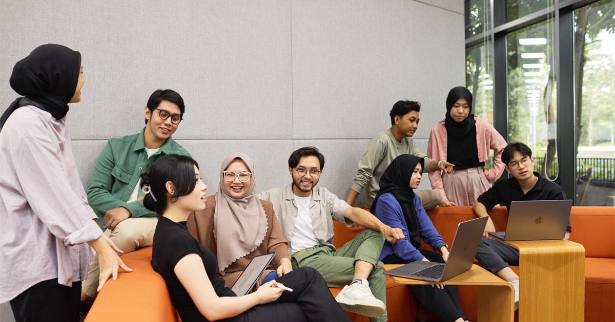 Apple Anuncia Abertura de Academia de Desenvolvedores em Bali 5 A palavra-chave que melhor se adapta à notícia é "Desenvolvedores".