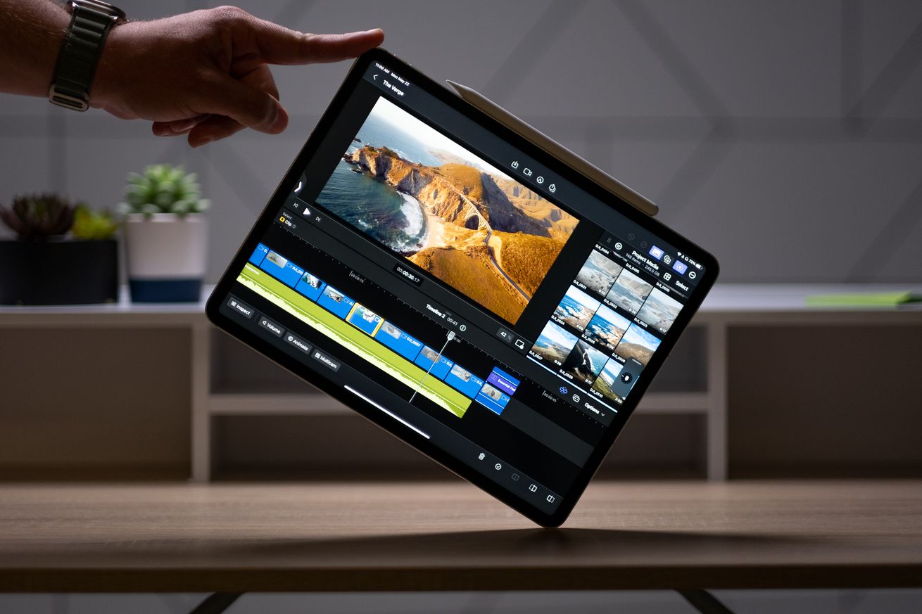 Comissão Europeia designa iPadOS da Apple como "Gatekeeper" sob regras do DMA 27 A palavra-chave que melhor se adapta à notícia é "Gatekeeper".