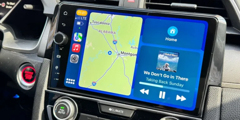 Mudança do iPhone 15 para USB-C exige novo cabo para usuários do CarPlay