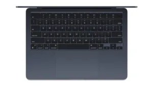 13-inch MacBook Air mais próximo do MacBook Pro do que nunca: uma atualização valiosa. 4 A palavra-chave que melhor se adapta à notícia é "MacBook Air".