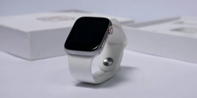 Misuratore di Ossigeno nel Sangue nell'Apple Watch Può Essere Riattivato Dopo Jailbreak dell'iPhone
