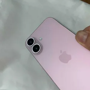 iPhone 16