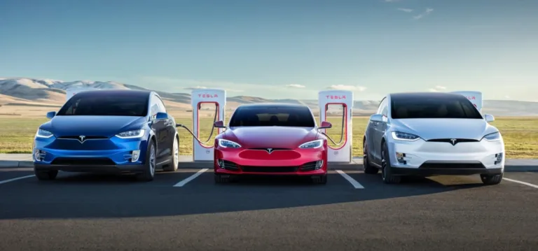 Tesla va a juicio por accidente con Autopilot: el iPhone podría ser la clave
