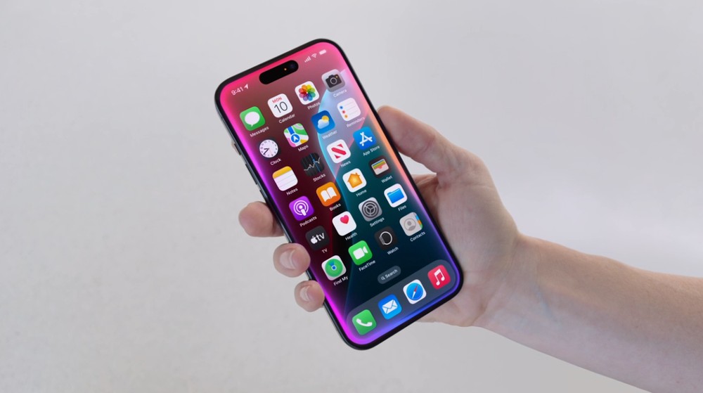 A palavra-chave que melhor se adapta à notícia é "Central de Controle iOS 18".