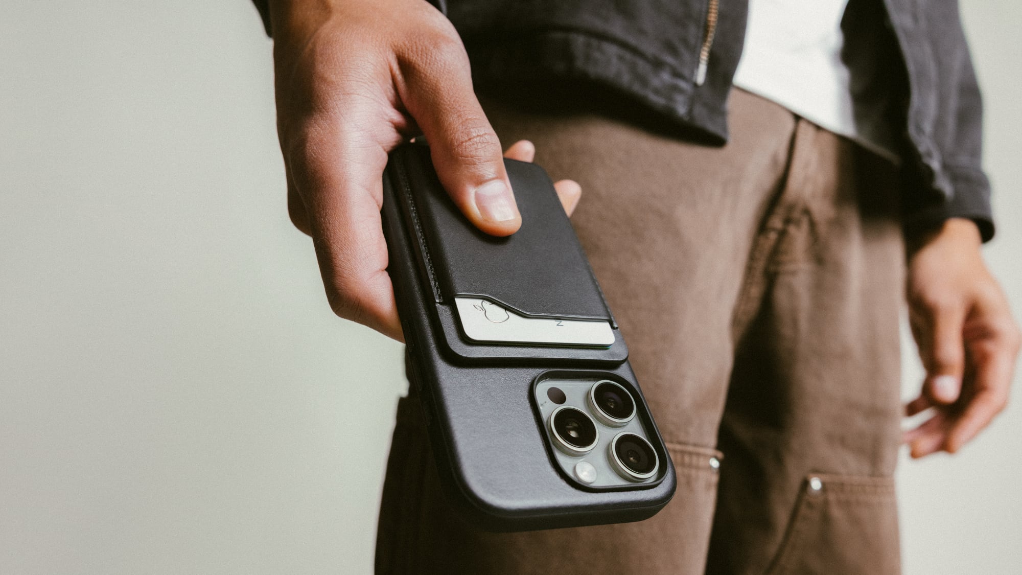 Nova carteira iPhone com Find My para localizar o seu dispositivo