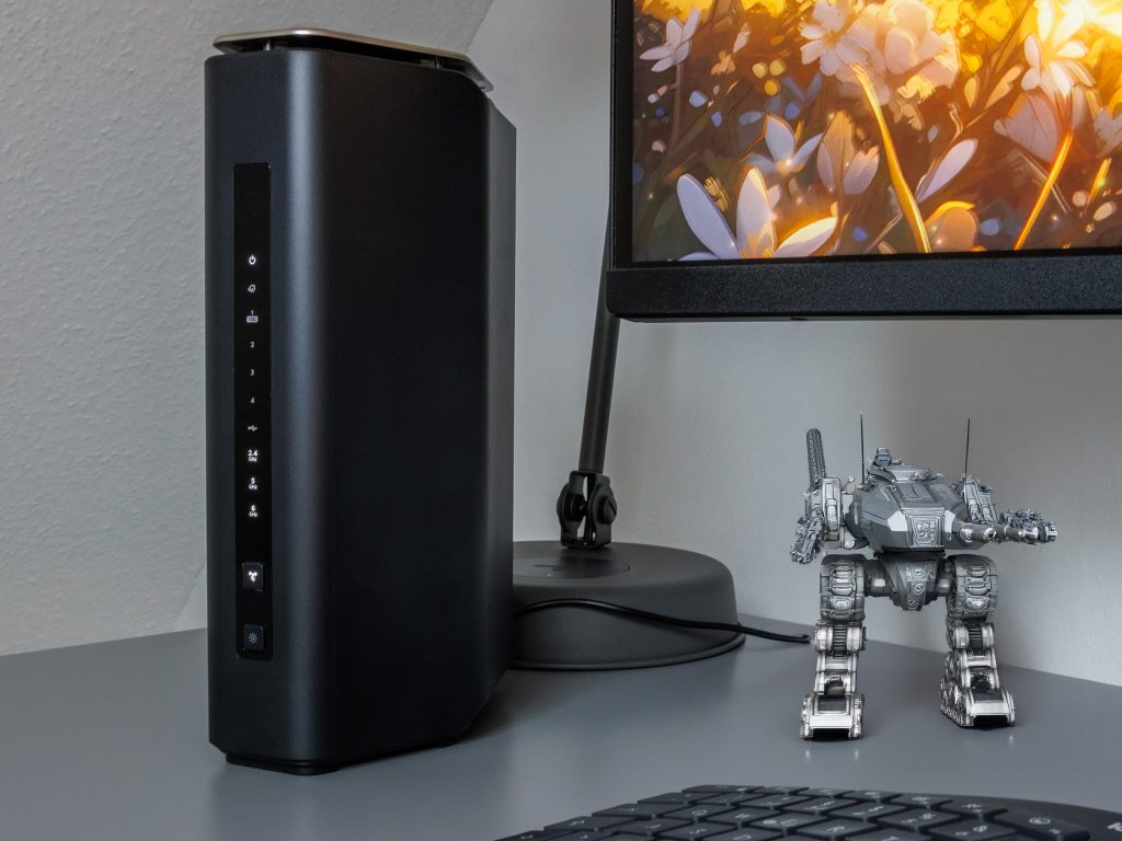 router WiFi 7 Netgear | iOutlet 2 Router WiFi 7 Netgear RS600: Velocidade e Performance Incríveis