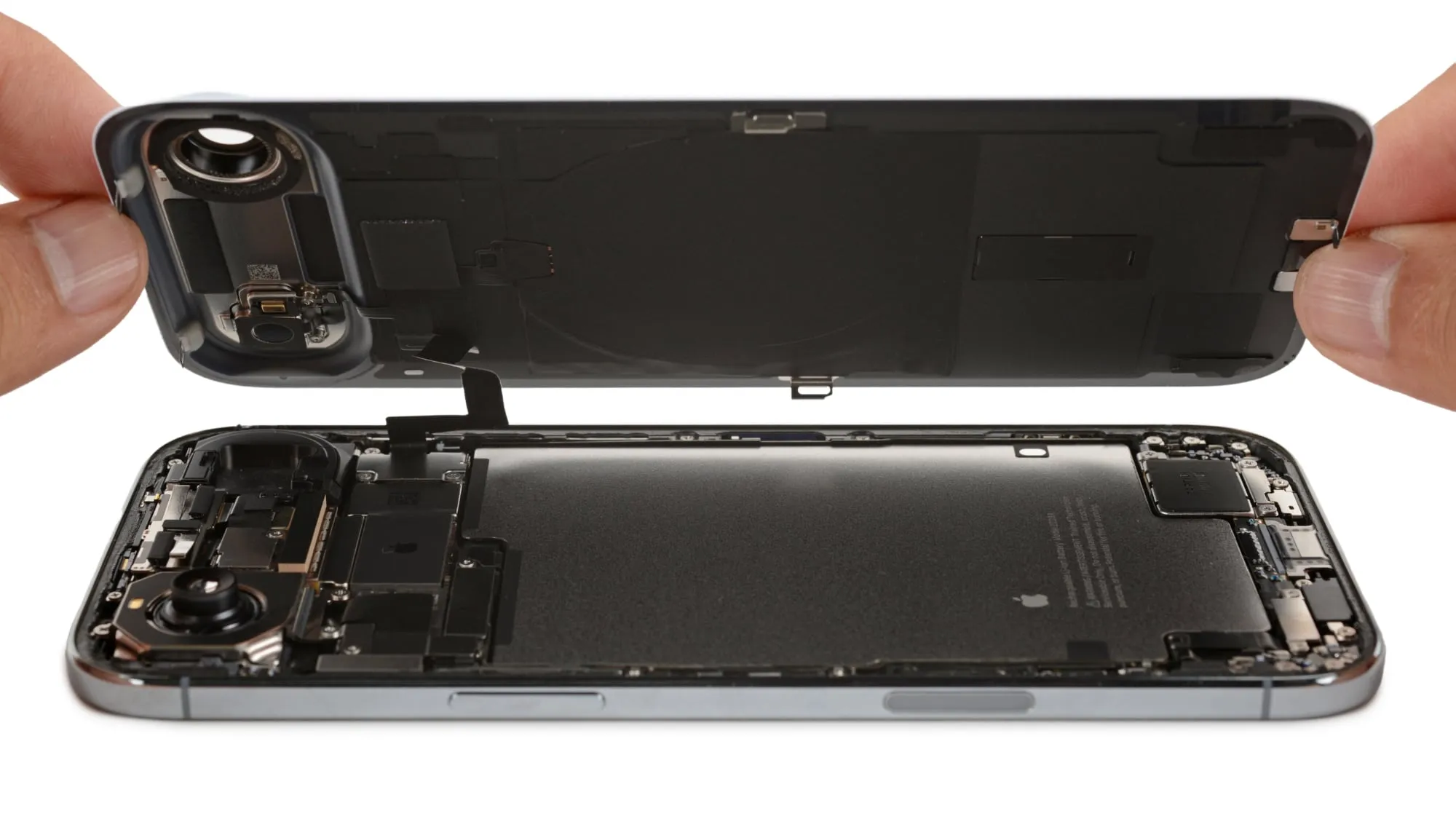 iPhone Air reparabilidade fácil | iOutlet 40 iPhone Air: O mais fino da Apple com reparabilidade fácil