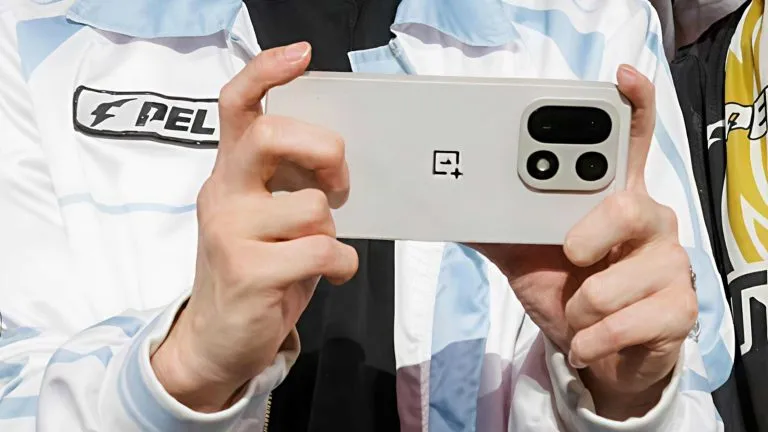 review OnePlus 15 rendimiento | iOutlet